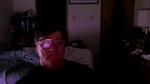 Snapshot of hg99too chatting on 03-26-26, 01:49 hg99too online show from 03-26-26, 01:49