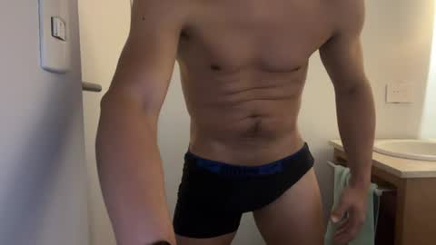 Snapshot of hhernan1 chatting on 06-16-26, 03:42 hhernan1 online show from 06-16-26, 03:42