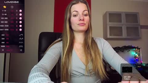 Lina online show from 02-03-25, 05:14