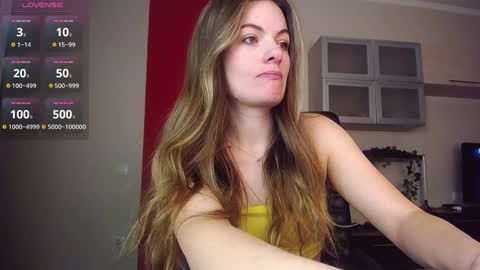 Lina online show from 03-02-25, 08:16