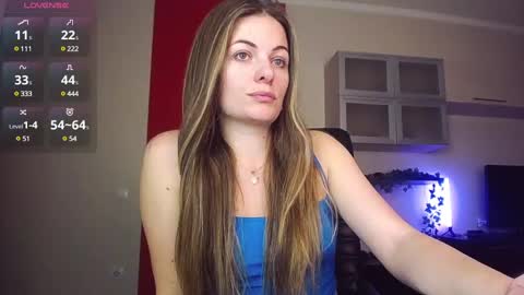 Lina online show from 03-12-25, 05:07