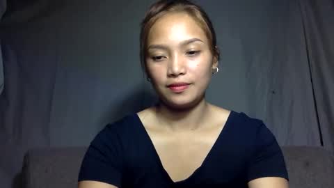 hi_there99 online show from 10-23-25, 05:12