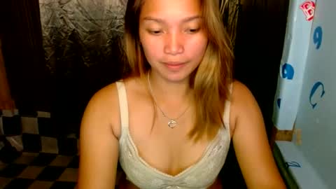 Snapshot of hi_there99 chatting on 07-09-26, 12:31 hi_there99 online show from 07-09-26, 12:31