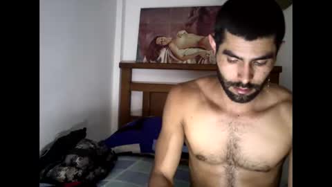 hideonbush online show from 10-18-25, 04:52