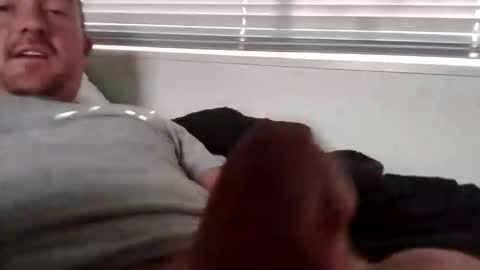 Snapshot of highlanderirish chatting on 11-24-25, 05:01 highlanderirish online show from 11-24-25, 05:01