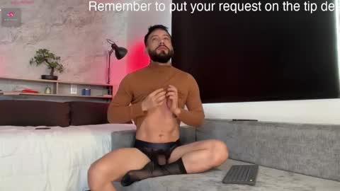 Terry and E online show from 11-03-25, 02:18