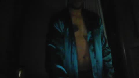 Snapshot of hightimes69420 chatting on 12-28-24, 08:48 Romeo69 online show from 12-28-24, 08:48