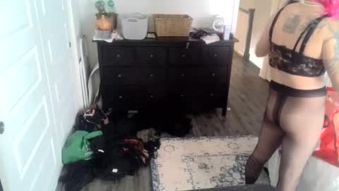 Snapshot of hightonight27 chatting on 02-27-25, 04:10 hightonight27 online show from 02-27-25, 04:10