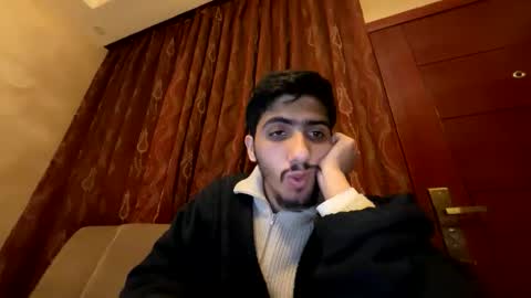 Snapshot of hihi9697 chatting on 03-26-26, 12:39 hihi9697 online show from 03-26-26, 12:39