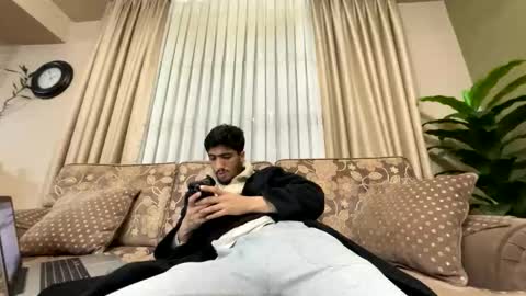 Snapshot of hihi9697 chatting on 03-26-26, 10:59 hihi9697 online show from 03-26-26, 10:59