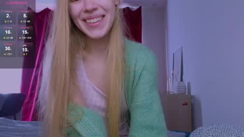 Chloe online show from 04-09-26, 05:51