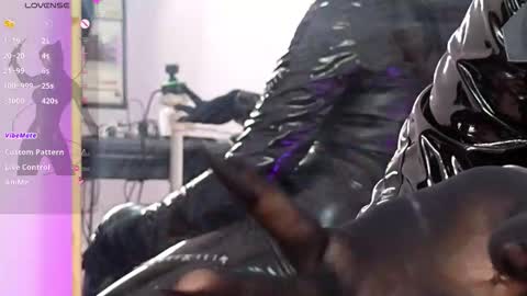 Snapshot of hikiko_doll_ chatting on 10-02-25, 09:55 Call me hikiko or kiko online show from 10-02-25, 09:55