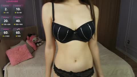 hikomi online show from 05-21-26, 01:18