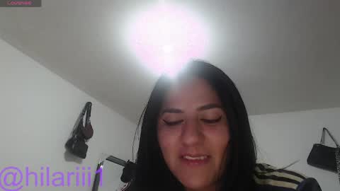 hilaril18 online show from 05-22-26, 06:24