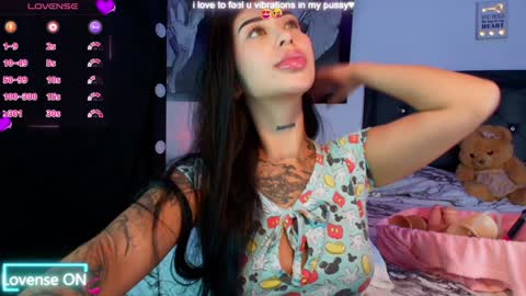 LUNA new account  FOLLOW ME online show from 01-19-25, 10:49