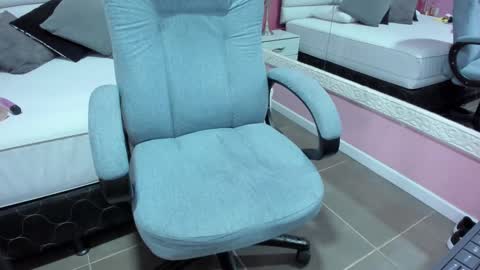 hilary_tailor online show from 09-24-25, 11:24