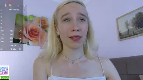 Snapshot of hildarogers chatting on 07-23-26, 11:19 Sofia online show from 07-23-26, 11:19