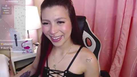 Hillary Thomson online show from 12-04-25, 03:21