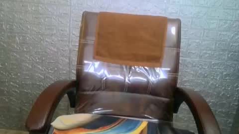 Snapshot of himani_ chatting on 09-26-25, 05:28 Himani online show from 09-26-25, 05:28