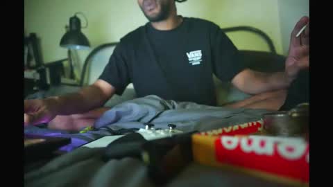 Snapshot of himthere_ chatting on 11-10-25, 12:53 himthere_ online show from 11-10-25, 12:53