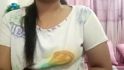 himuhimu22 online show from 02-01-25, 12:05