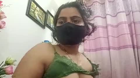 himuhimu22 online show from 03-11-25, 02:18