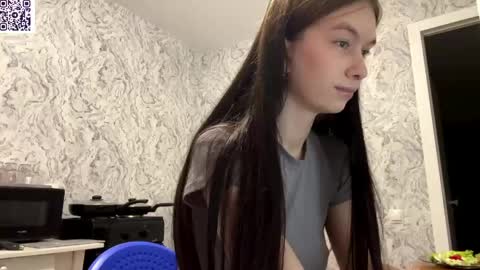 Hina online show from 05-12-26, 09:23