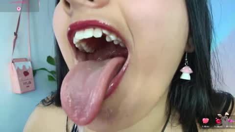 hinata online show from 10-29-25, 09:05