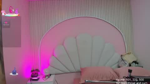 hinata_dolly online show from 12-14-25, 11:15