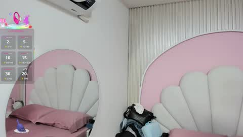 hinata_dolly online show from 12-19-25, 11:06