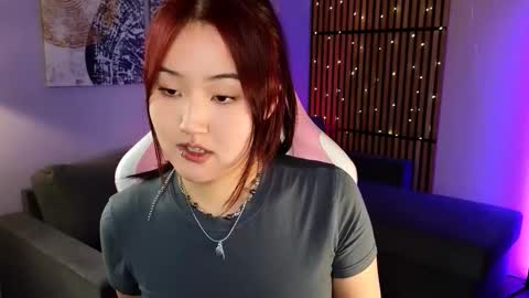 Hinata online show from 02-19-26, 01:51