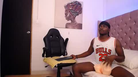 Snapshot of hiperhard_ chatting on 09-16-25, 11:17 Hiper Haper online show from 09-16-25, 11:17
