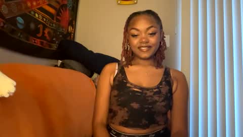 Snapshot of hippieangelbabi chatting on 01-20-25, 10:59 angelbabi online show from 01-20-25, 10:59