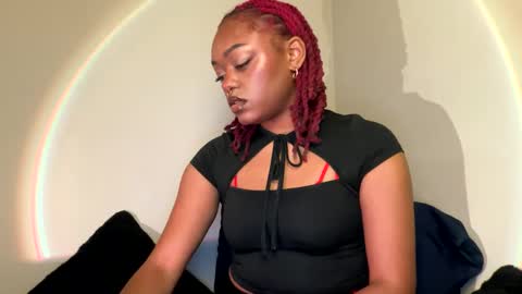 Snapshot of hippieangelbabi chatting on 03-12-25, 03:35 angelbabi online show from 03-12-25, 03:35
