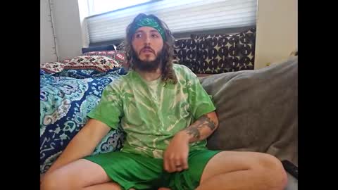 Snapshot of hippiejagain chatting on 10-29-25, 07:15 hippiejagain online show from 10-29-25, 07:15