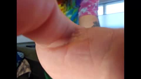 Snapshot of hippiejagain chatting on 11-13-25, 07:57 hippiejagain online show from 11-13-25, 07:57