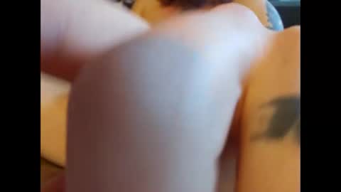 Snapshot of hippiejagain chatting on 11-30-25, 08:13 hippiejagain online show from 11-30-25, 08:13