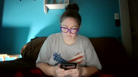 Bella online show from 09-25-25, 11:47