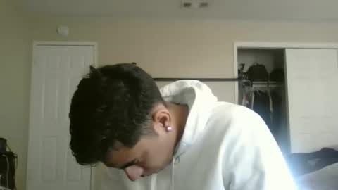 Snapshot of hiringnow chatting on 01-16-25, 08:25 hiringnow online show from 01-16-25, 08:25