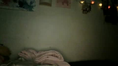 Snapshot of hisfreakyqueen86 chatting on 06-15-26, 02:25 hisfreakyqueen86 online show from 06-15-26, 02:25