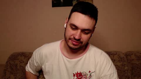 Snapshot of hisoka_morow_ chatting on 04-08-26, 12:10 Hisoka online show from 04-08-26, 12:10