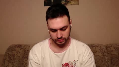 Snapshot of hisoka_morow_ chatting on 04-11-26, 07:45 Hisoka online show from 04-11-26, 07:45