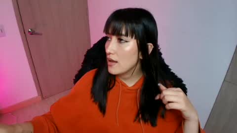 Hitomi Arata online show from 07-02-26, 10:38