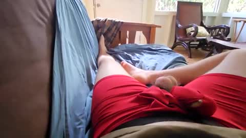 Snapshot of hiwhiteguy chatting on 01-14-25, 12:33 hiwhiteguy online show from 01-14-25, 12:33