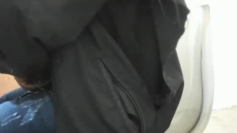 Snapshot of hk5792 chatting on 01-01-25, 09:17 Your Morenito online show from 01-01-25, 09:17