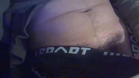 Snapshot of hlavoe33 chatting on 01-04-25, 01:42 Hlavoe online show from 01-04-25, 01:42