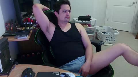 Snapshot of hlfasnman chatting on 01-09-25, 02:43 hlfasnman online show from 01-09-25, 02:43