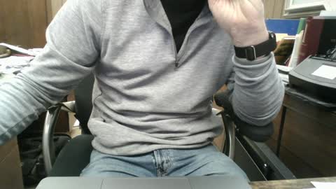 Snapshot of hnic9999 chatting on 12-11-24, 10:16 Nick online show from 12-11-24, 10:16