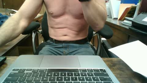 Snapshot of hnic9999 chatting on 01-05-25, 09:03 Nick online show from 01-05-25, 09:03