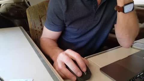 Snapshot of hnic9999 chatting on 11-16-25, 10:59 Nick online show from 11-16-25, 10:59